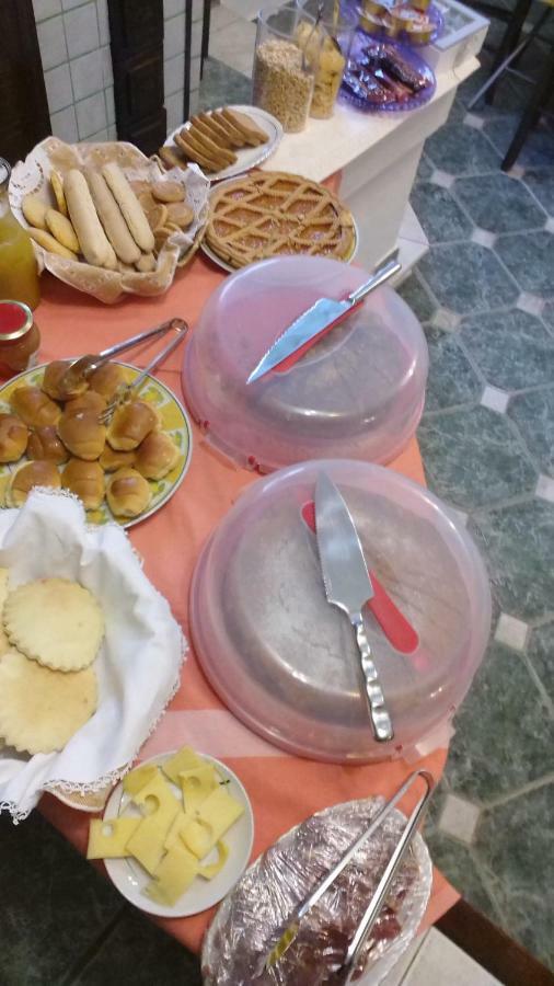 פוני B&B Gennargentu מראה חיצוני תמונה